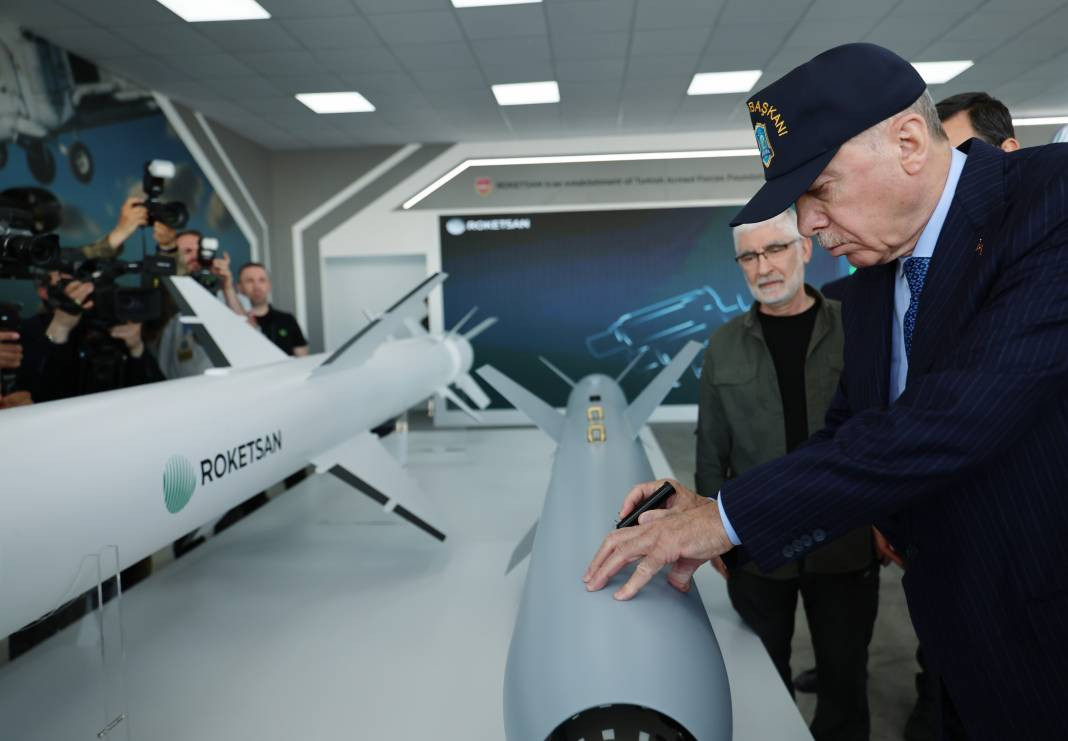 Erdoğan Savunma Sanayii Fuarı'nı gezdi - Resim: 22